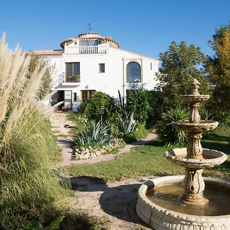 La Blanca Kır Evi *